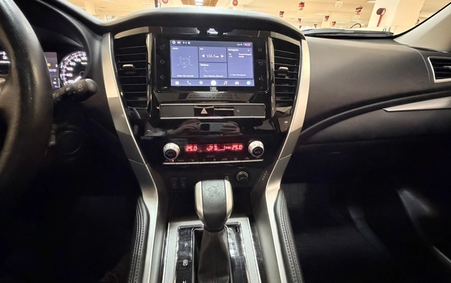 imagem-https://www.socarrao.com.br/sc-vehicle-images-prod/4263594/1790966415841-bec4187bf1a64d4a9a0fa97e02c82b81_1790946613338.jpg