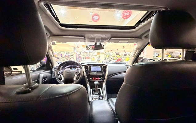 imagem-https://www.socarrao.com.br/sc-vehicle-images-prod/4263594/1790966415845-28db22a4cf3643e582ac2ee9f36f4c7e_1790946613352.jpg