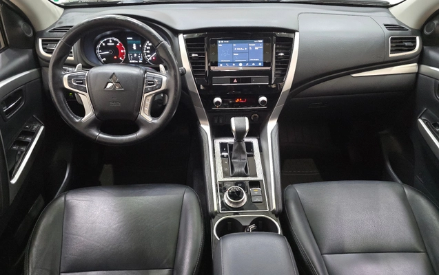 imagem-https://www.socarrao.com.br/sc-vehicle-images-prod/4263594/1791023691302-257fad1238a747c98a8f232da2562269_1791023642800.jpg