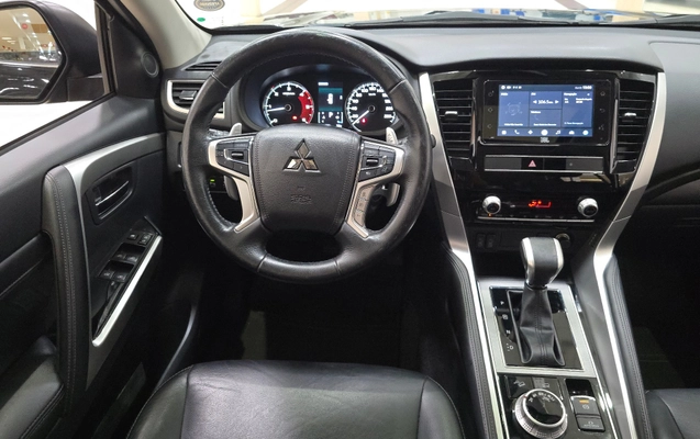 imagem-https://www.socarrao.com.br/sc-vehicle-images-prod/4263594/1791023691303-a9d579578fee42beb55963df852de59d_1791023642804.jpg