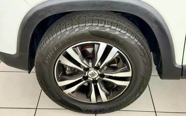 imagem-https://www.socarrao.com.br/sc-vehicle-images-prod/4263610/1791218657993-8536183_17_B_c58a7c07d0.jpeg