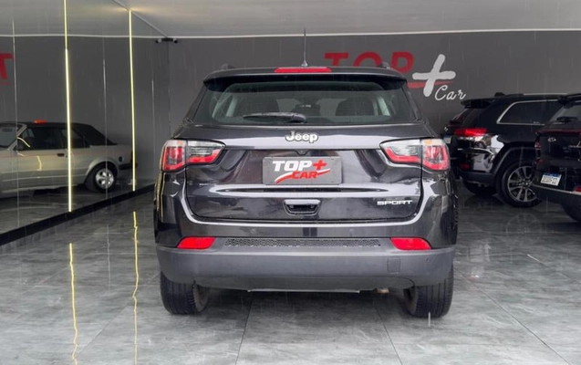 imagem-https://www.socarrao.com.br/sc-vehicle-images-prod/4263612/1791575614166-8538083_0_B_0777f59d3d.jpeg