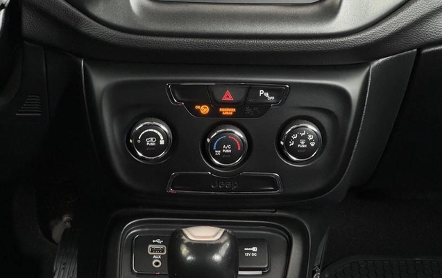 imagem-https://www.socarrao.com.br/sc-vehicle-images-prod/4263612/1791575614223-8538083_0_B_731d219f7d.jpeg
