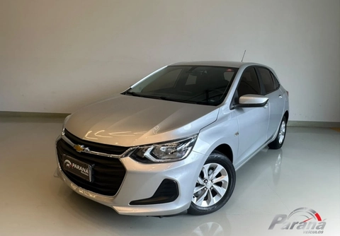 Chevrolet Onix 2023 Prata — foto 1 de 3