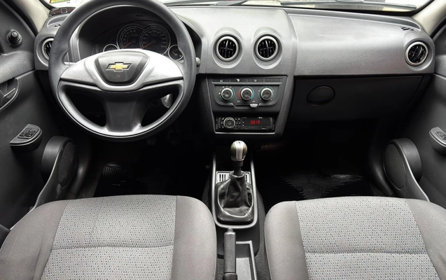 imagem-https://www.socarrao.com.br/sc-vehicle-images-prod/4263695/1790967145414-529a57d2-69e7-8210-8f65-3a24101fcb08.jpg