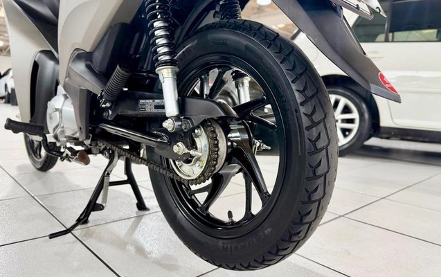 imagem-https://www.socarrao.com.br/sc-vehicle-images-prod/4263711/1791469480159-8528336_6_B_64e9d32b2a.jpeg
