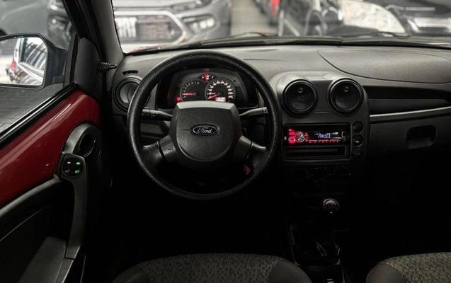 imagem-https://www.socarrao.com.br/sc-vehicle-images-prod/4263712/1790967324452-8522515_3_B_2ae978a8a8.jpeg
