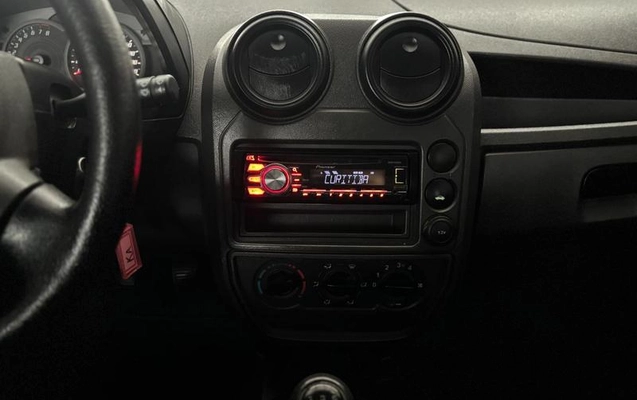 imagem-https://www.socarrao.com.br/sc-vehicle-images-prod/4263712/1790967324456-8522515_7_B_1924a8e4a5.jpeg