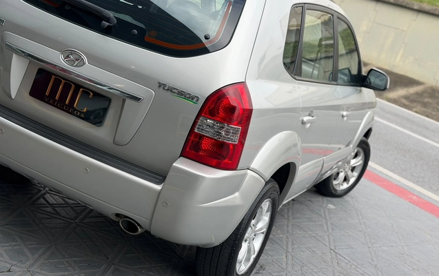 imagem-https://www.socarrao.com.br/sc-vehicle-images-prod/4263732/1790967591592-003_905aee90fdfcd6dac048c4c7b9f23586.jpg