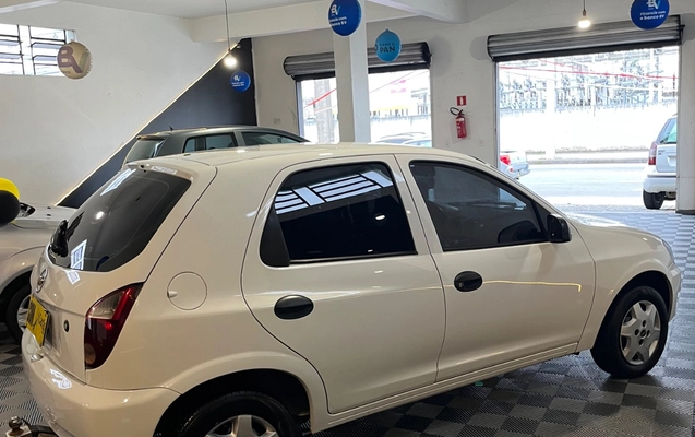imagem-https://www.socarrao.com.br/sc-vehicle-images-prod/4263751/1790967760120-SU1HXzMzODQuanBlZw.jpeg