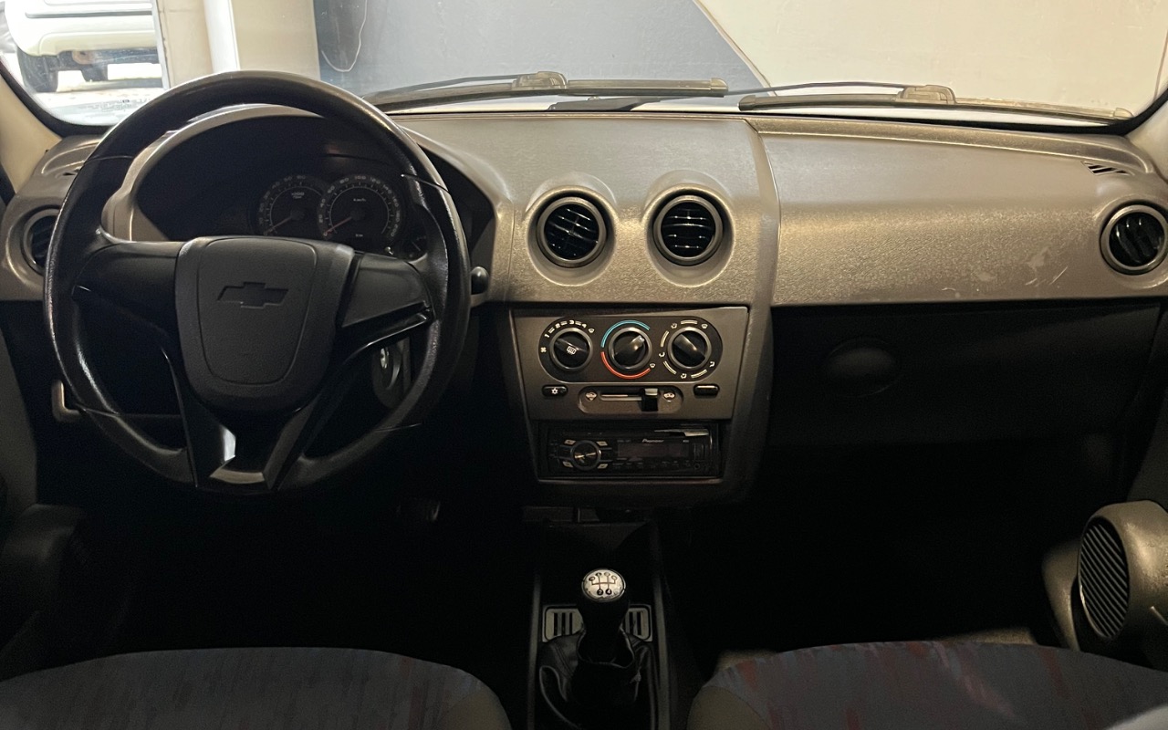 imagem-https://www.socarrao.com.br/sc-vehicle-images-prod/4263751/1790967760493-SU1HXzMzOTQuanBlZw.jpeg