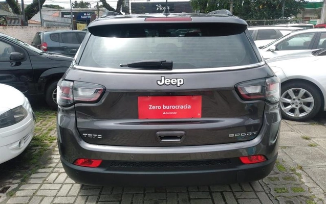 imagem-https://www.socarrao.com.br/sc-vehicle-images-prod/4263824/1790968125360-8538923_3_B_b6425c77cd.jpeg