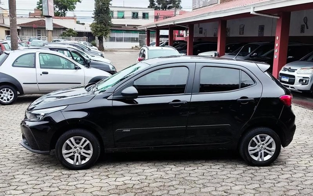 imagem-https://www.socarrao.com.br/sc-vehicle-images-prod/4263825/1791571825241-8538927_0_B_0d0db11c67.jpeg
