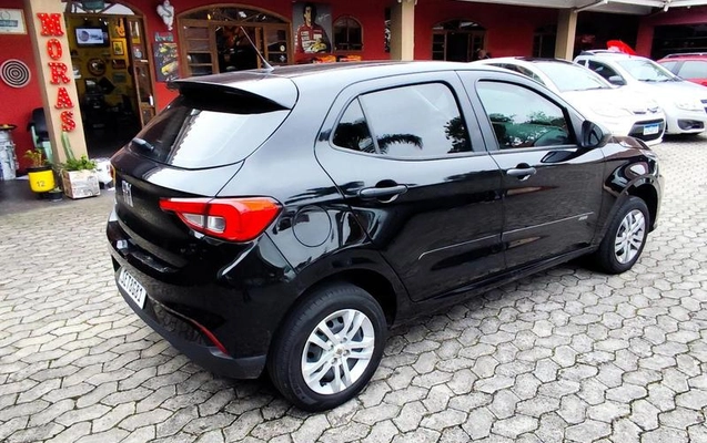 imagem-https://www.socarrao.com.br/sc-vehicle-images-prod/4263825/1791571825258-8538927_6_B_539f655ec2.jpeg