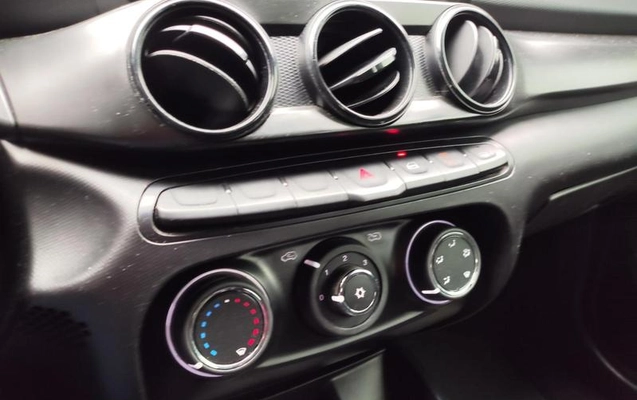 imagem-https://www.socarrao.com.br/sc-vehicle-images-prod/4263825/1791571825262-8538927_21_B_209f3bfff5.jpeg