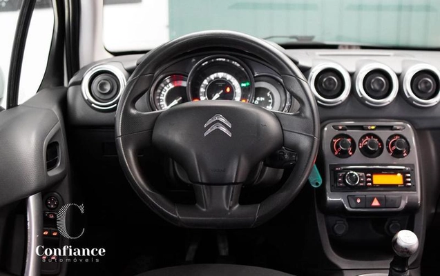 imagem-https://www.socarrao.com.br/sc-vehicle-images-prod/4263844/1790968237655-8432846_8_B_a3b79f0a66.jpeg