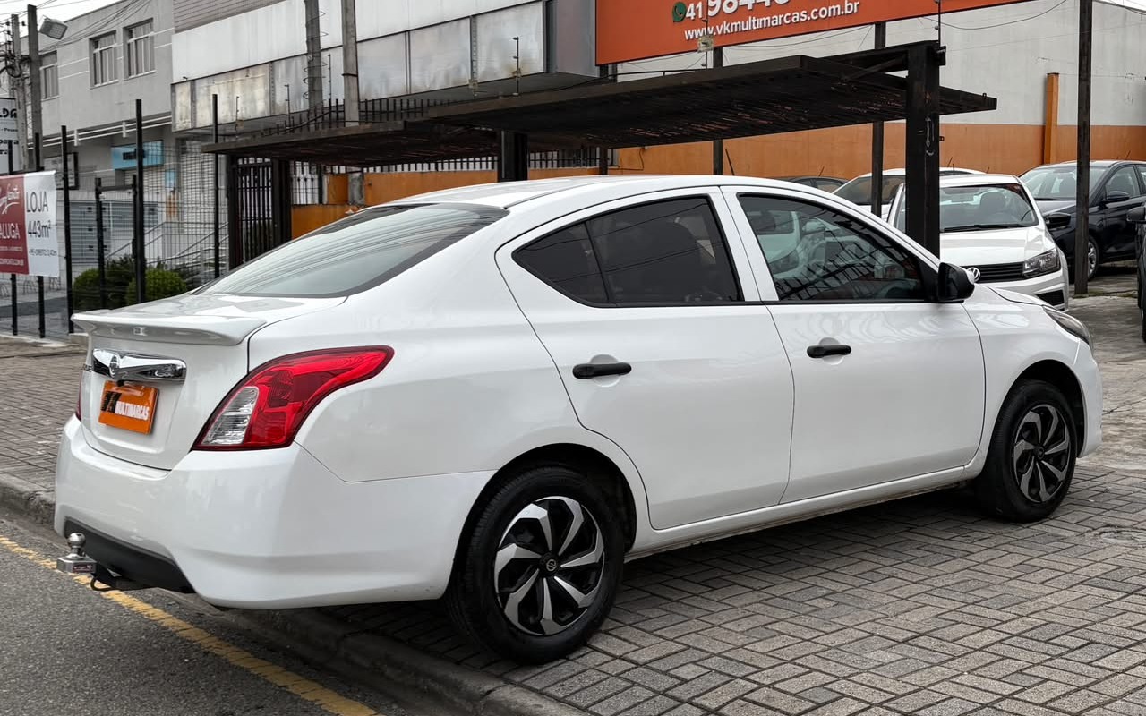 imagem-https://www.socarrao.com.br/sc-vehicle-images-prod/4263850/1790968279568-V2hhdHNBcHAgSW1hZ2UgMjAyNi0xMC0wMiBhdCAxMy40Mi41MCAoMSkuanBlZw.jpeg