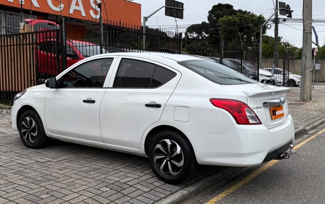 imagem-https://www.socarrao.com.br/sc-vehicle-images-prod/4263850/1790968279864-V2hhdHNBcHAgSW1hZ2UgMjAyNi0xMC0wMiBhdCAxMy40Mi40OSAoMSkuanBlZw.jpeg