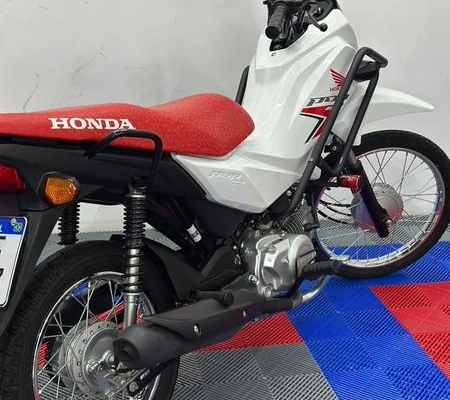 imagem-https://www.socarrao.com.br/sc-vehicle-images-prod/4263851/1790968329771-8515675_0_B_9f8ff44924.jpeg