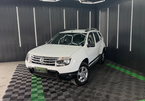 Renault Duster 2015 Branco — foto 1 de 3