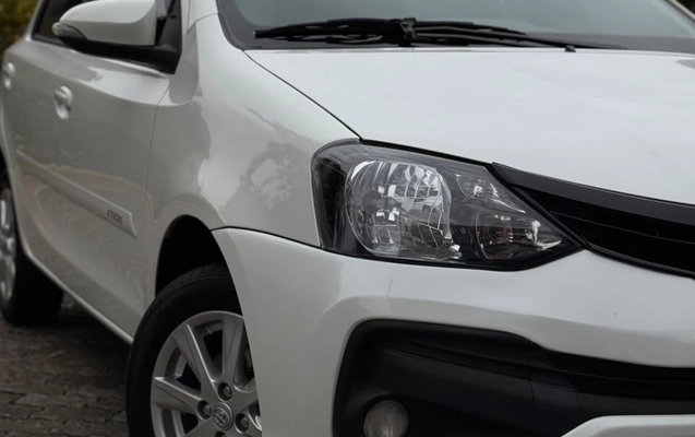 imagem-https://www.socarrao.com.br/sc-vehicle-images-prod/4263860/1790968358547-003_718a40999e6e0954fee153fdcd4016b2.jpg