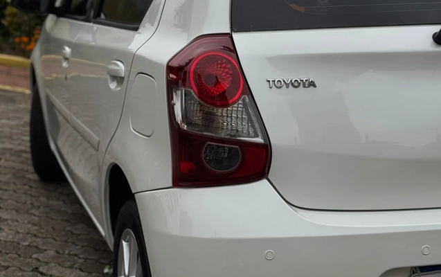 imagem-https://www.socarrao.com.br/sc-vehicle-images-prod/4263860/1790968358556-003_15e990fa56dcdd092cd83c41101ac8a1.jpg