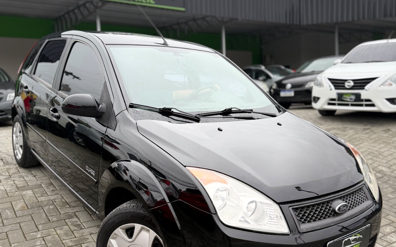 Ford Fiesta 2009 Preto — foto 1 de 3