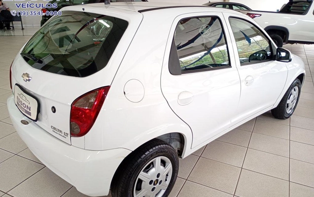 imagem-https://www.socarrao.com.br/sc-vehicle-images-prod/4263893/1790968718725-1238463.jpg