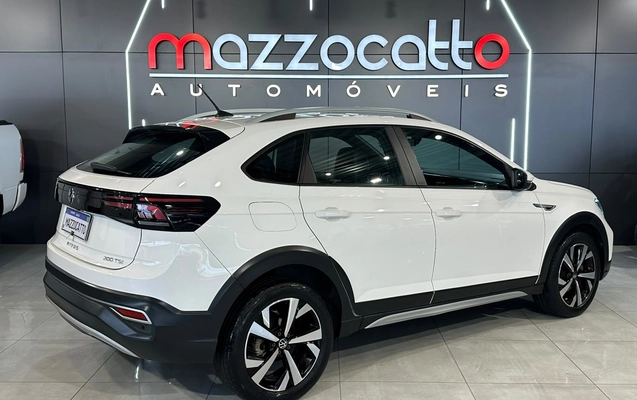 imagem-https://www.socarrao.com.br/sc-vehicle-images-prod/4263897/1790968731856-003_353073e796813ecd3f39c9ba50931906.jpg