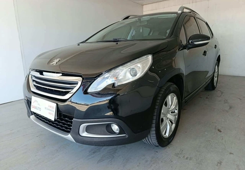 Peugeot 2008 2016 Preto — foto 1 de 3