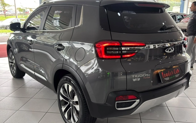 imagem-https://www.socarrao.com.br/sc-vehicle-images-prod/4263969/1790969011969-11_042309.jpg