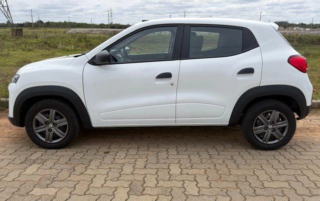 imagem-https://www.socarrao.com.br/sc-vehicle-images-prod/4263973/1790969058775-003_cce3ffaeb3121bbe6257132b8b5f1895.jpg