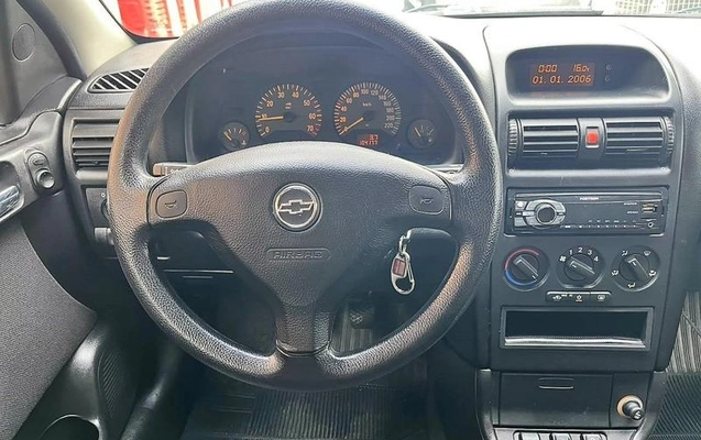 imagem-https://www.socarrao.com.br/sc-vehicle-images-prod/4263984/1790969179684-8538849_1_B_be17eed3db.jpeg