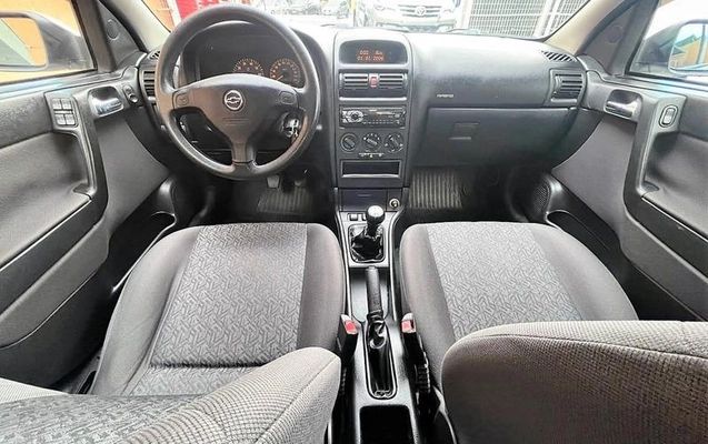 imagem-https://www.socarrao.com.br/sc-vehicle-images-prod/4263984/1790969179689-8538849_2_B_51f5404f3c.jpeg
