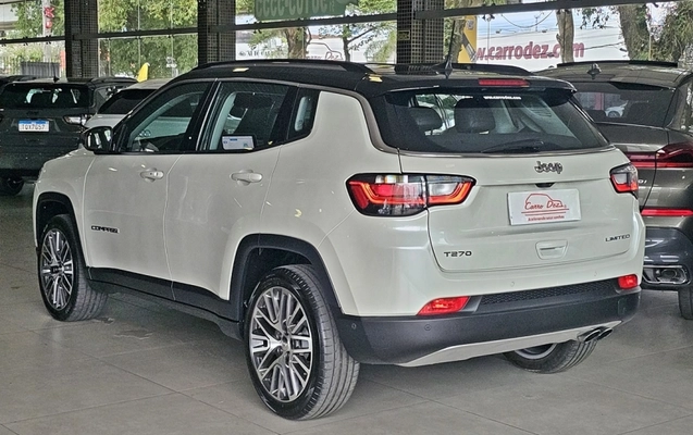imagem-https://www.socarrao.com.br/sc-vehicle-images-prod/4263991/1790972579041-ega8guLeRDLTw2ntbjWGr8WWxTD7ScbK.jpg