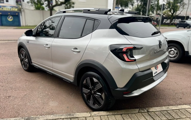 imagem-https://www.socarrao.com.br/sc-vehicle-images-prod/4263996/1790969408933-M2ExZmJlYzMtNzgzMi00YWJlLWE0YmQtMDA5NTI2Yzg4NjdmLmpwZw.jpg