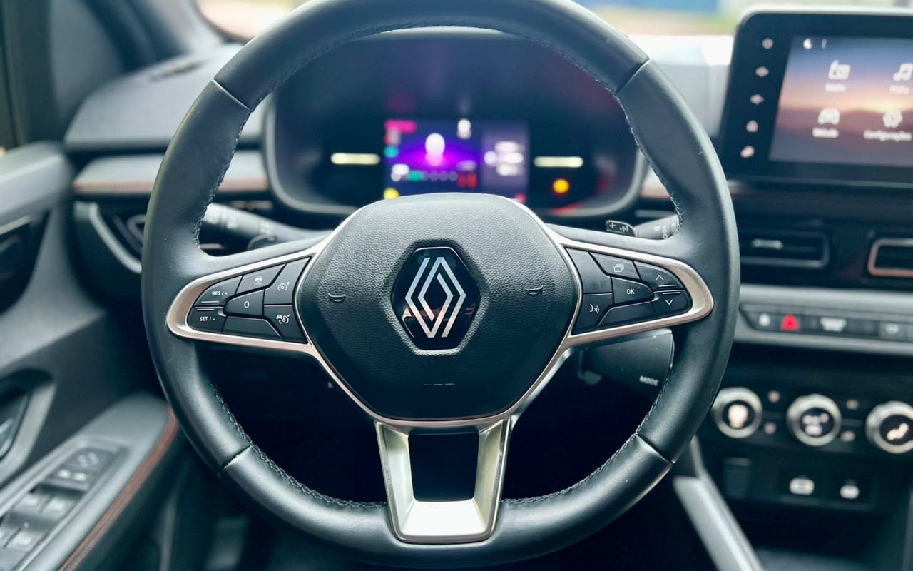imagem-https://www.socarrao.com.br/sc-vehicle-images-prod/4263996/1790969409539-NWU3YmRkNTItMzc3My00OGMwLWExYWItMTEyMmNkZDYxOGU2LmpwZw.jpg