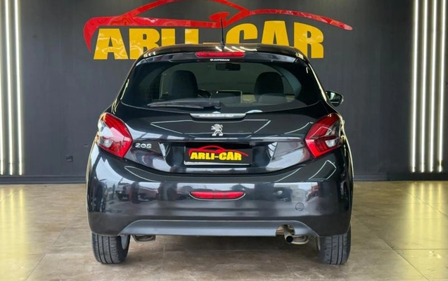 imagem-https://www.socarrao.com.br/sc-vehicle-images-prod/4263999/1792075703606-8538770_4_B_5bc864e49e.jpeg