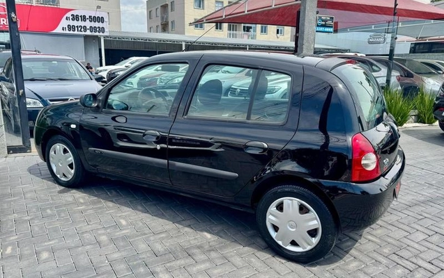 imagem-https://www.socarrao.com.br/sc-vehicle-images-prod/4264092/1790970041148-8539115_13_B_6ac3efa4dd.jpeg