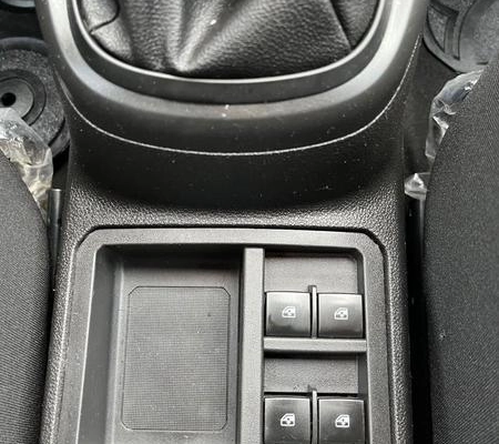 imagem-https://www.socarrao.com.br/sc-vehicle-images-prod/4264114/1791465047886-8539195_12_B_6ba5c678d4.jpeg