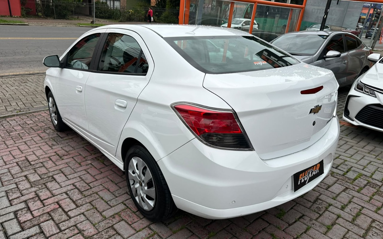imagem-https://www.socarrao.com.br/sc-vehicle-images-prod/4264118/1790970224225-V2hhdHNBcHAgSW1hZ2UgMjAyNi0xMC0wMiBhdCAxMS40MS41MCAoMikuanBlZw.jpeg