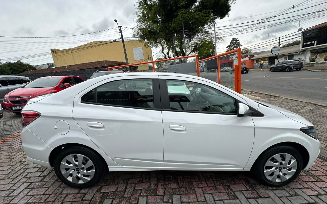 imagem-https://www.socarrao.com.br/sc-vehicle-images-prod/4264118/1790970224479-V2hhdHNBcHAgSW1hZ2UgMjAyNi0xMC0wMiBhdCAxMS40MS41MCAoMykuanBlZw.jpeg