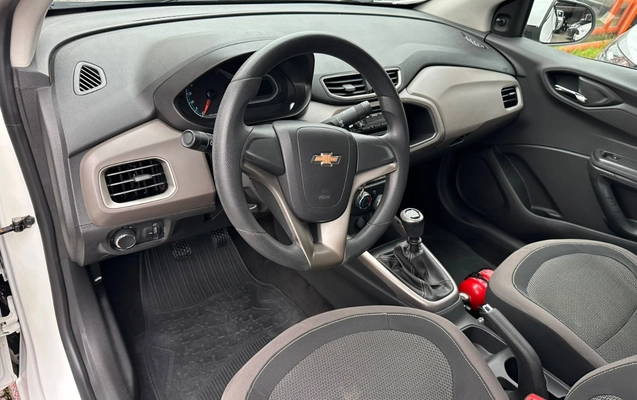 imagem-https://www.socarrao.com.br/sc-vehicle-images-prod/4264118/1790970225174-V2hhdHNBcHAgSW1hZ2UgMjAyNi0xMC0wMiBhdCAxMS40MS40OCAoMikuanBlZw.jpeg