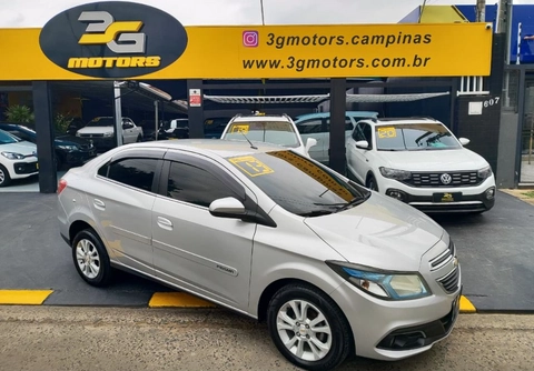 Chevrolet Prisma 2013 Prata — foto 1 de 3
