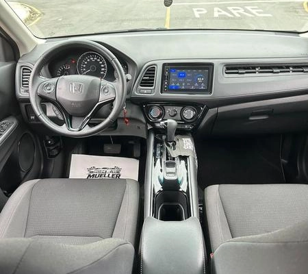 imagem-https://www.socarrao.com.br/sc-vehicle-images-prod/4264138/1791046012079-8537792_11_B_c7e7020cf3.jpeg