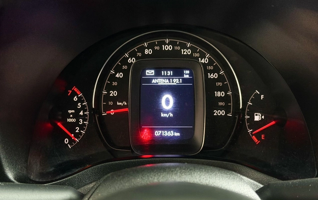 imagem-https://www.socarrao.com.br/sc-vehicle-images-prod/4264142/1790970456621-fc168bc35dad42cd93b53c164088708a_1790970437392.jpg