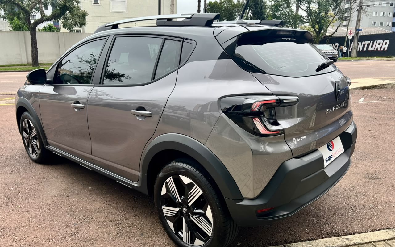 imagem-https://www.socarrao.com.br/sc-vehicle-images-prod/4264196/1790970710463-ZjViOWI3ZWQtMWE1NC00MzdjLTljNDAtN2QxM2M2NjU3YjRkLmpwZw.jpg