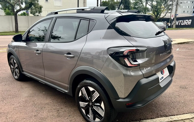 imagem-https://www.socarrao.com.br/sc-vehicle-images-prod/4264196/1790970710463-ZjViOWI3ZWQtMWE1NC00MzdjLTljNDAtN2QxM2M2NjU3YjRkLmpwZw.jpg