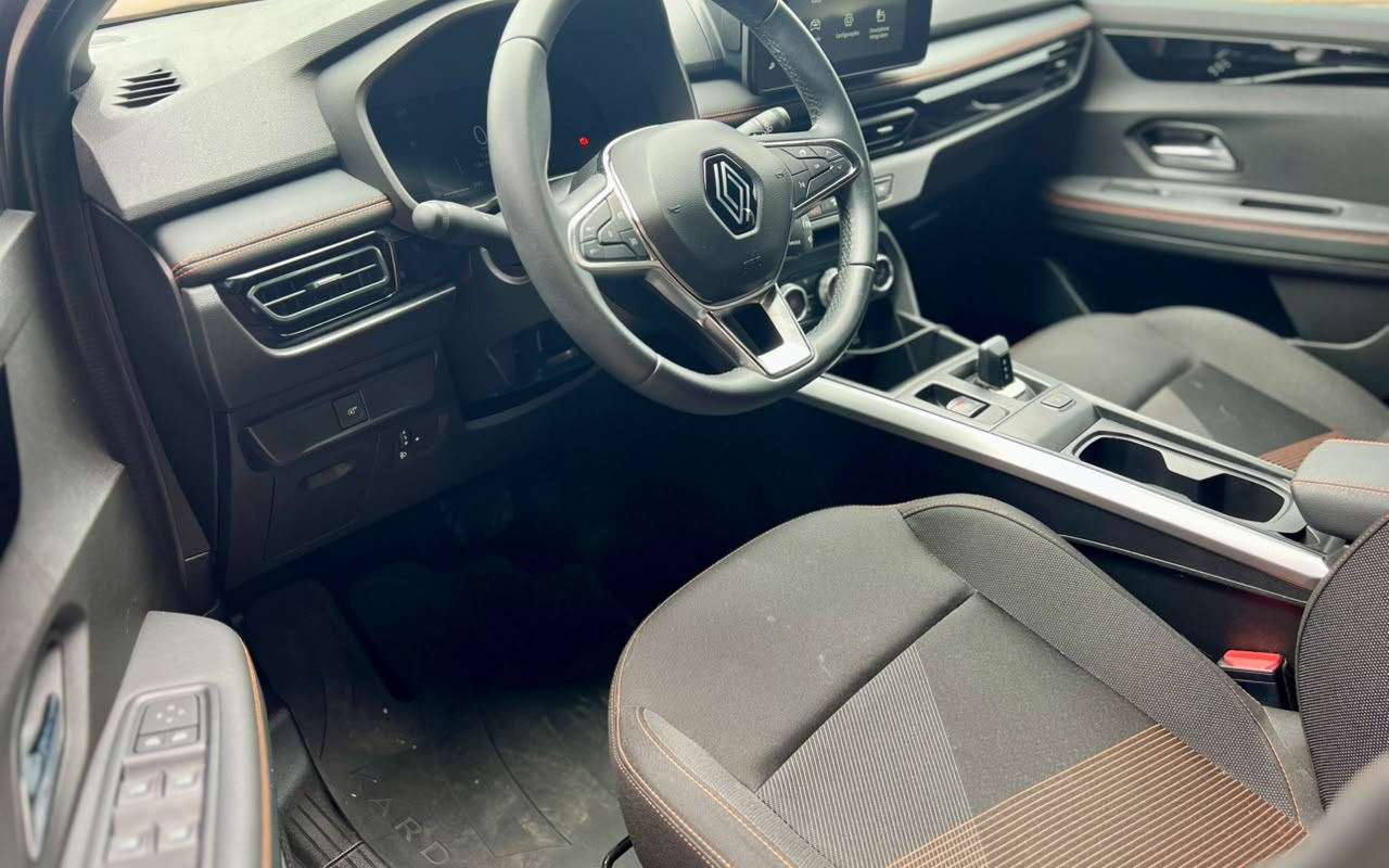 imagem-https://www.socarrao.com.br/sc-vehicle-images-prod/4264196/1790970711141-MjM2MWIyMDgtNjk4ZC00ODAzLTkwYzUtOWVmYWU3OTdlNmNmLmpwZw.jpg