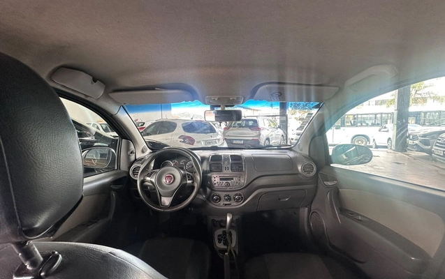 imagem-https://www.socarrao.com.br/sc-vehicle-images-prod/4264225/1790970938629-f3eeb6ae0e3b4f0b9e802269212f872e_1790970874031.jpg